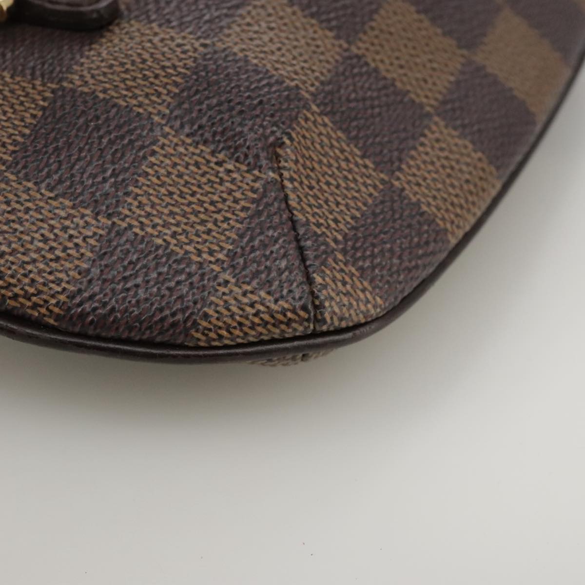 Louis Vuitton ダミエ・エベヌ ポーチ GM ルイ・ヴィトン ダミエ 