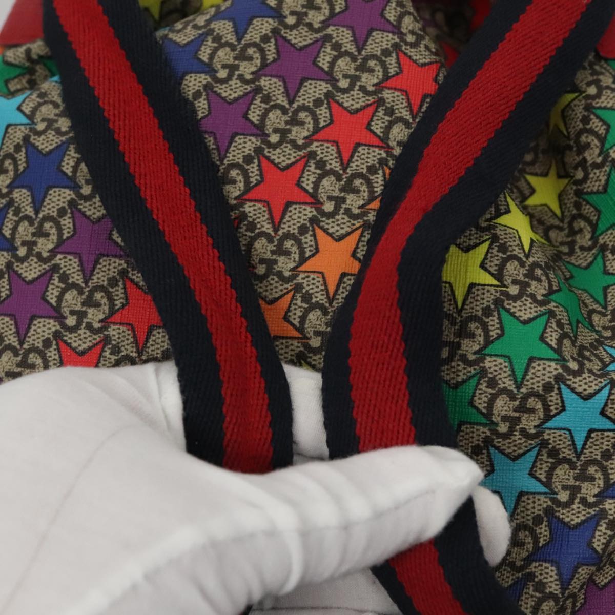 グッチ　GUCCI GGパターン ベージュリュック GUCCI GGパターン ベージュリュック GUCCI グッチ の Gucci - ハチ