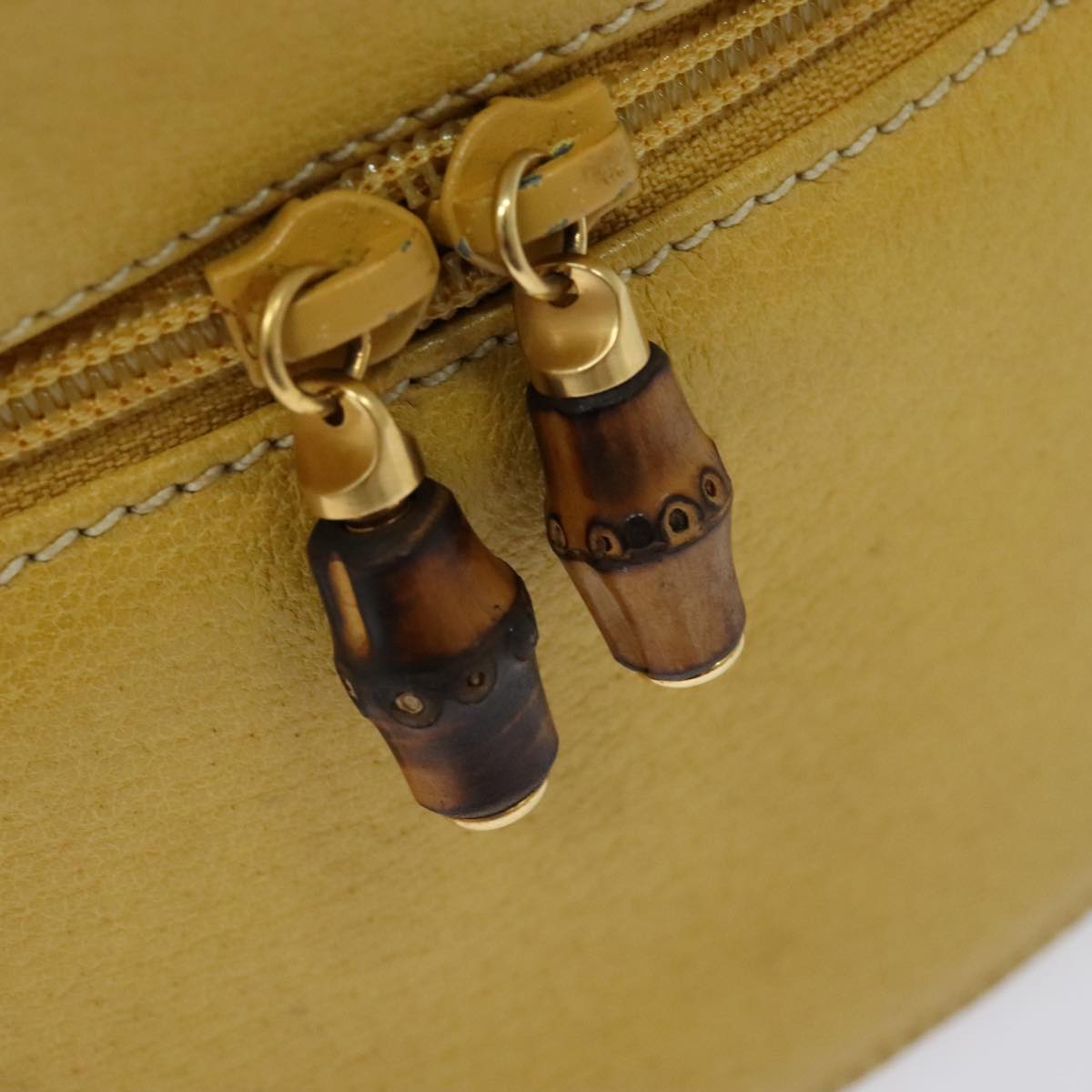 GUCCI バンブー バニティ コスメポーチ レザー イエロー 000 984 0232
