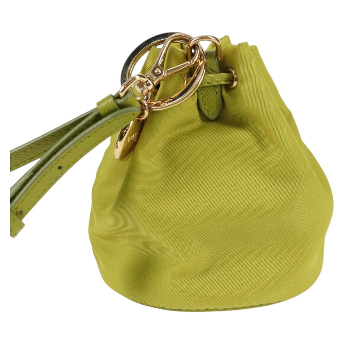 【PRADA】グリーンナイロン ドローストリングポーチ PRADA ポーチ ナイロン グリーン ゴールド 正規品 126000M – MixTHINKS