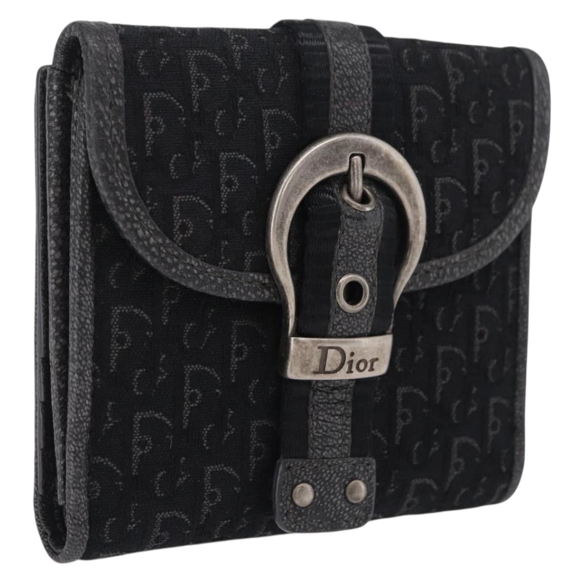 Christian Dior – MixTHINKS