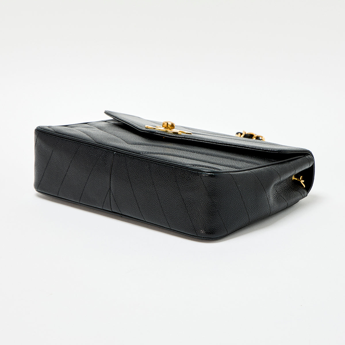 CHANEL V Stitch Single Flap Single Chain 1995 Shoulder Bag