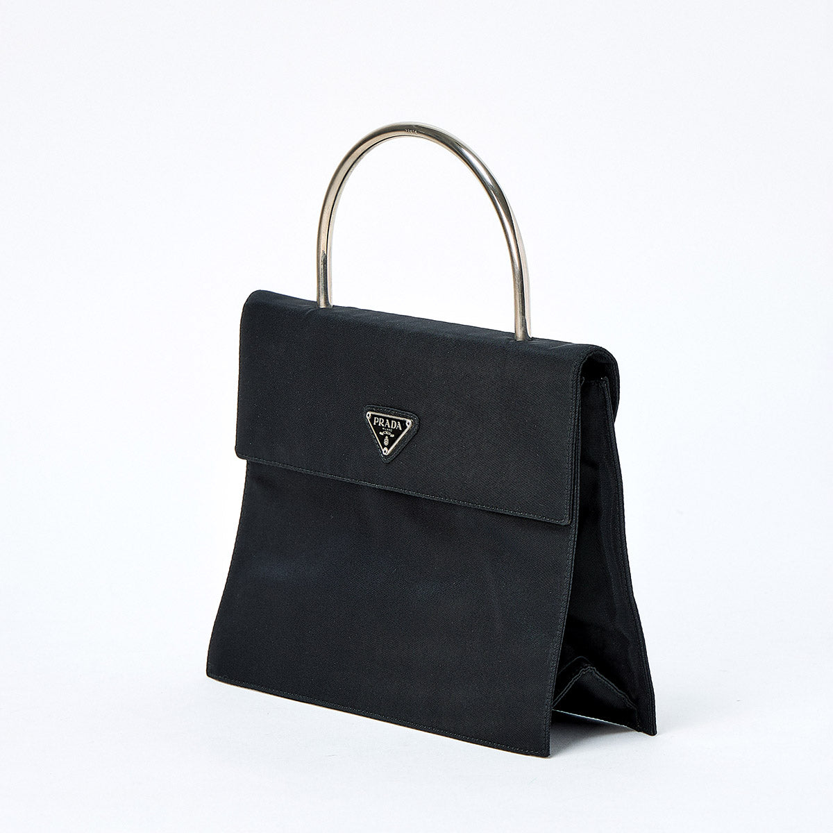 PRADA – Page 8 – MixTHINKS