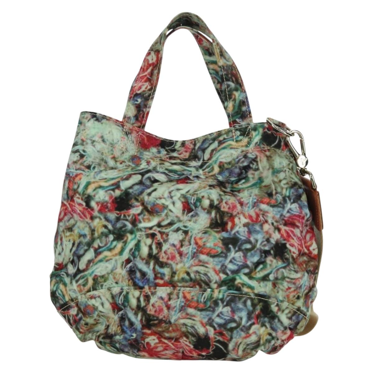 Vivienne Westwood – MixTHINKS