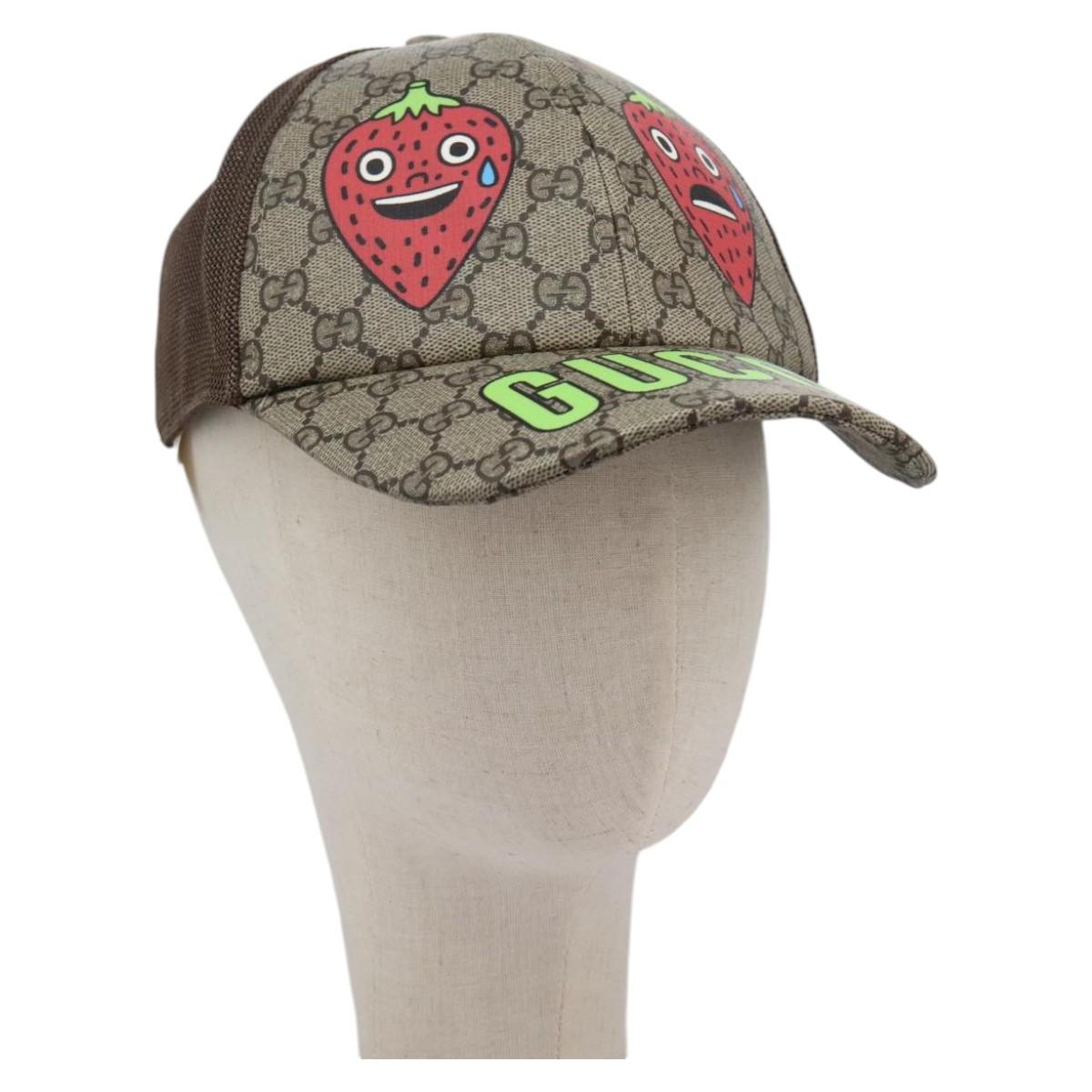 GUCCI GG Supreme Strawberry baseball Cap PVC XL Beige 700665 Auth