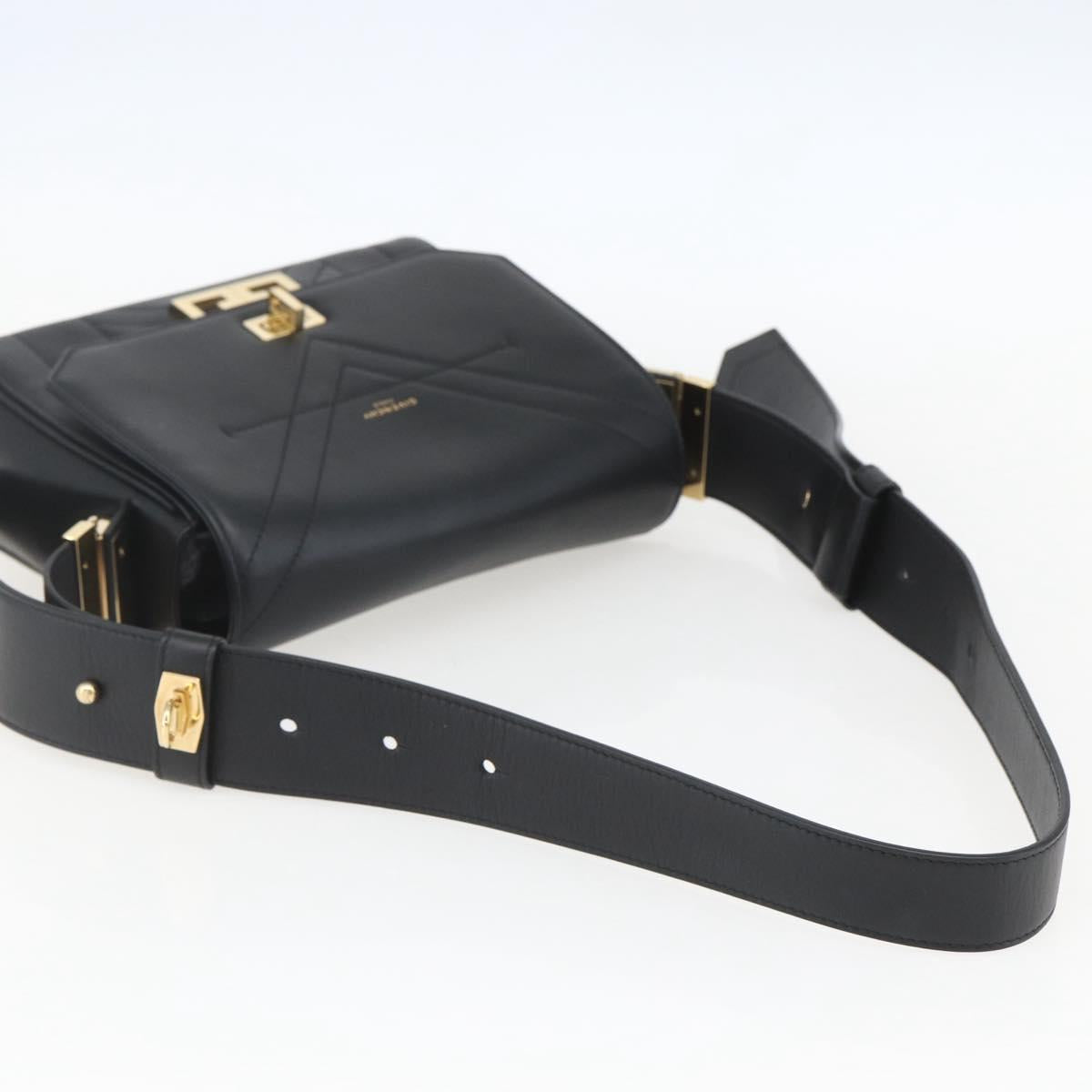 GIVENCHY – MixTHINKS